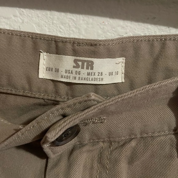 Stradivarius Straight Leg Cargo Pants Stone 6 - Picture 2 of 4